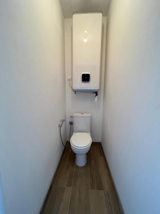 Appartement entièrement rénové à 15min de Lyon Saint-Fons Exterior foto